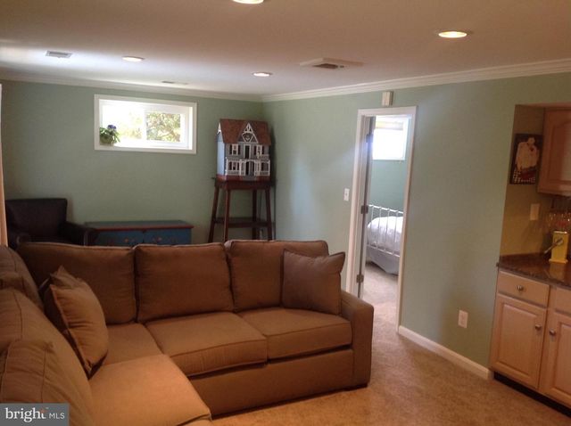 3412 RAMSGATE TER, Alexandria, VA 22309