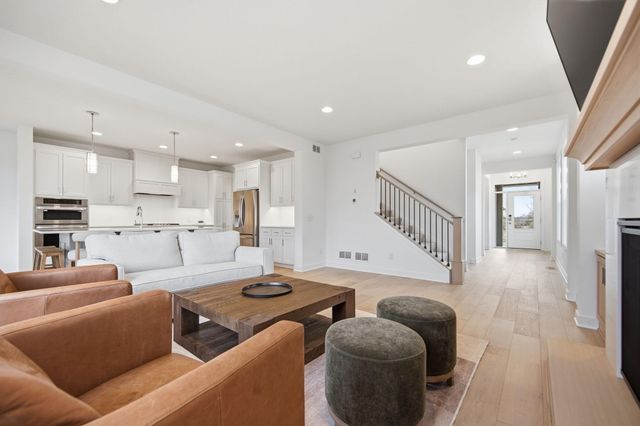 5822 130th Lane N, Hugo, MN 55038