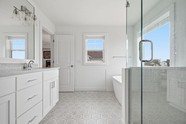 5822 130th Lane N, Hugo, MN 55038