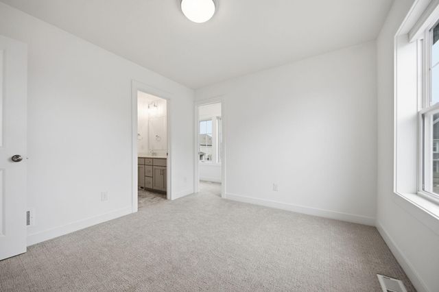 5822 130th Lane N, Hugo, MN 55038