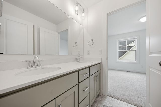 5822 130th Lane N, Hugo, MN 55038