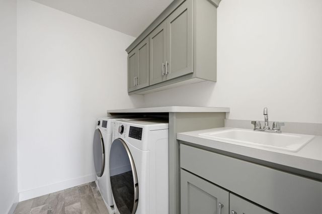 5822 130th Lane N, Hugo, MN 55038