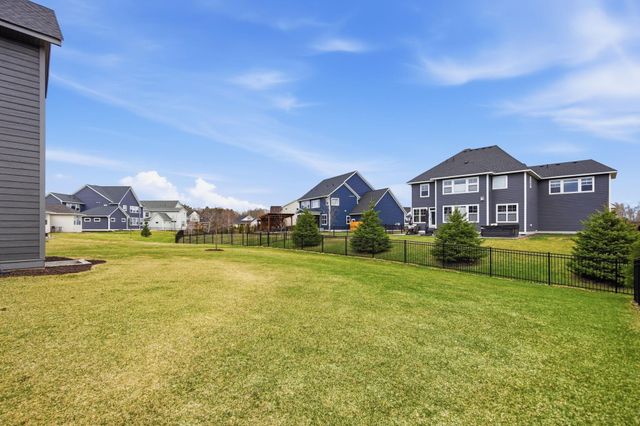 5822 130th Lane N, Hugo, MN 55038