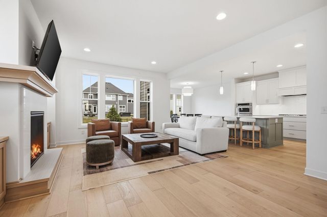 5822 130th Lane N, Hugo, MN 55038