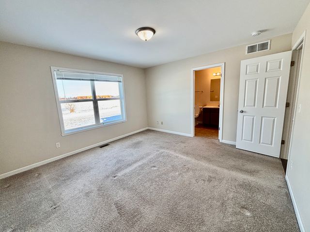 1940 Burnett Drive, Belvidere, IL 61008