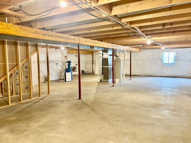 1940 Burnett Drive, Belvidere, IL 61008