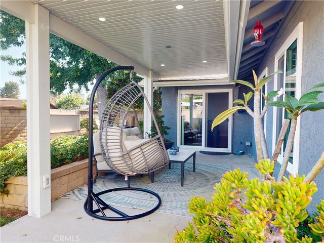 22332 Savona, Laguna Hills, CA 92653
