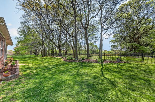 1307 John Hood Dr, Rockvale, TN 37153