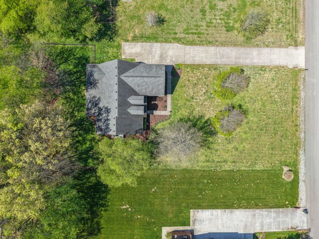 1307 John Hood Dr, Rockvale, TN 37153