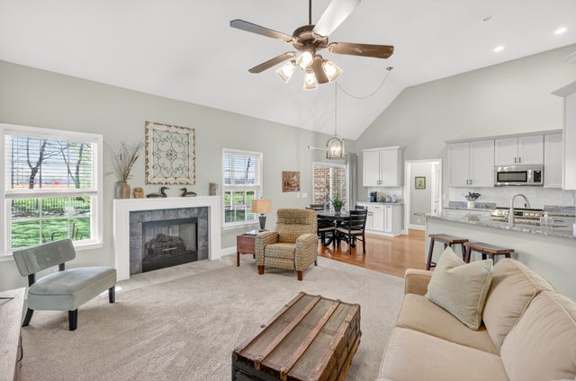 1307 John Hood Dr, Rockvale, TN 37153