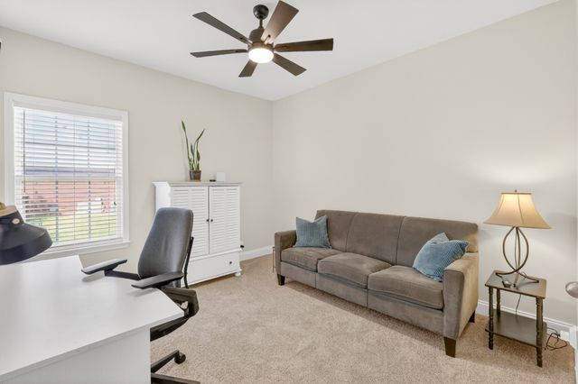 1307 John Hood Dr, Rockvale, TN 37153