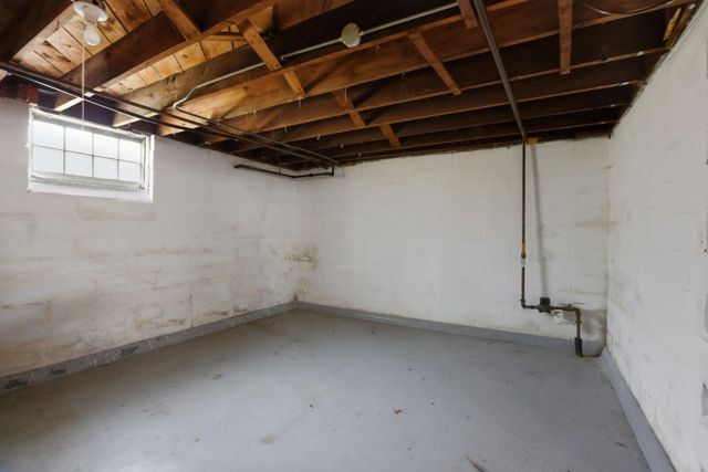 1821 Case Avenue E, Saint Paul, MN 55119