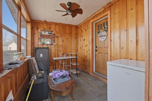 1821 Case Avenue E, Saint Paul, MN 55119