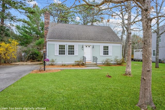 44 Antone Ave, Falmouth, MA 02536