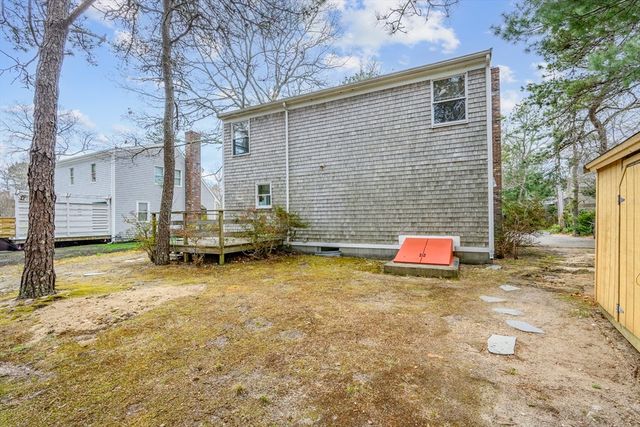 44 Antone Ave, Falmouth, MA 02536