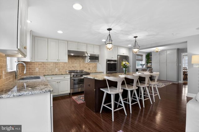 578 RUTHERFORD DR, Springfield, PA 19064