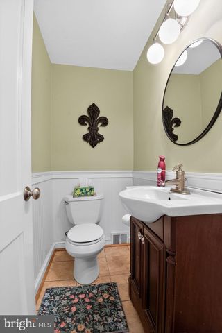 578 RUTHERFORD DR, Springfield, PA 19064