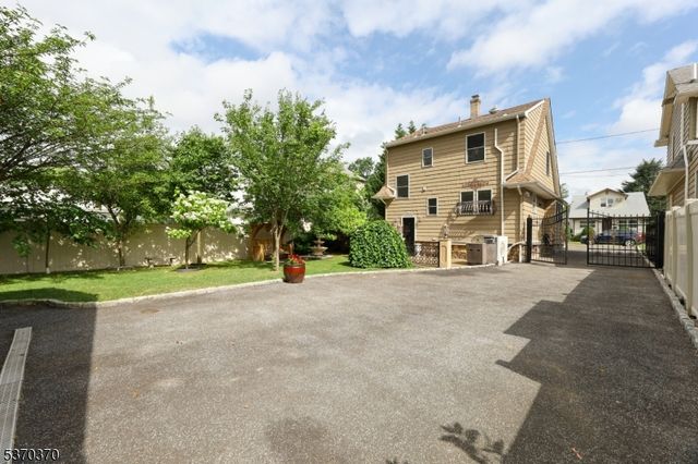 406 Dixie Ave, Hawthorne Boro, NJ 07506