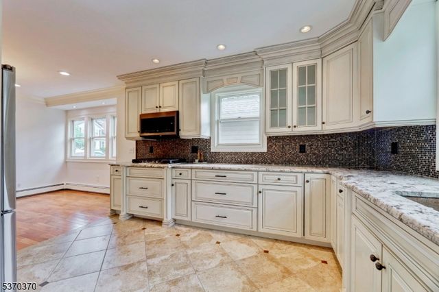 406 Dixie Ave, Hawthorne Boro, NJ 07506