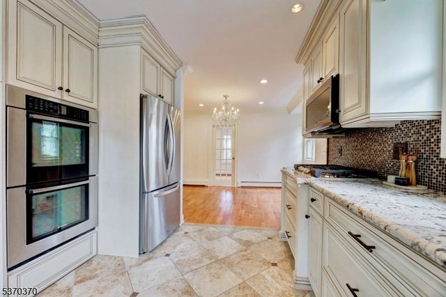 406 Dixie Ave, Hawthorne Boro, NJ 07506