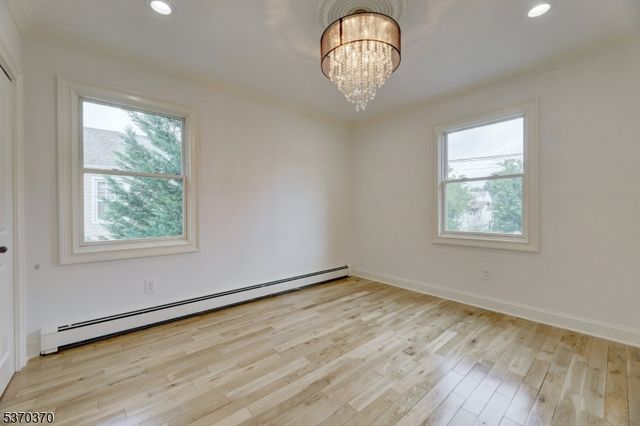 406 Dixie Ave, Hawthorne Boro, NJ 07506