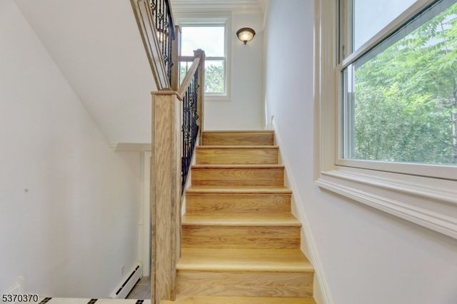 406 Dixie Ave, Hawthorne Boro, NJ 07506