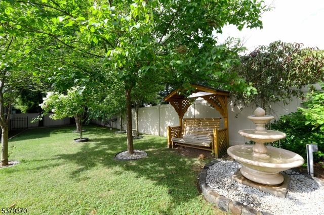 406 Dixie Ave, Hawthorne Boro, NJ 07506