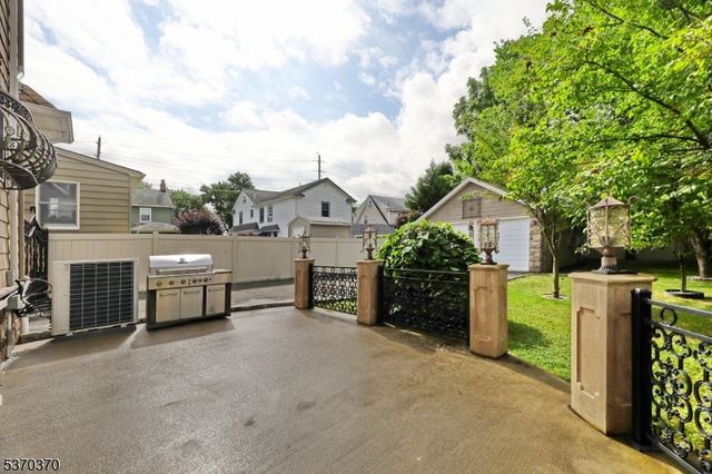 406 Dixie Ave, Hawthorne Boro, NJ 07506