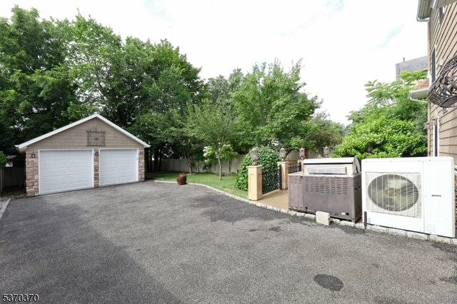 406 Dixie Ave, Hawthorne Boro, NJ 07506