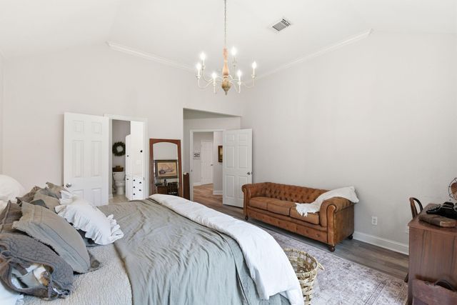 7622 Cypress Dr, Humble, TX 77396