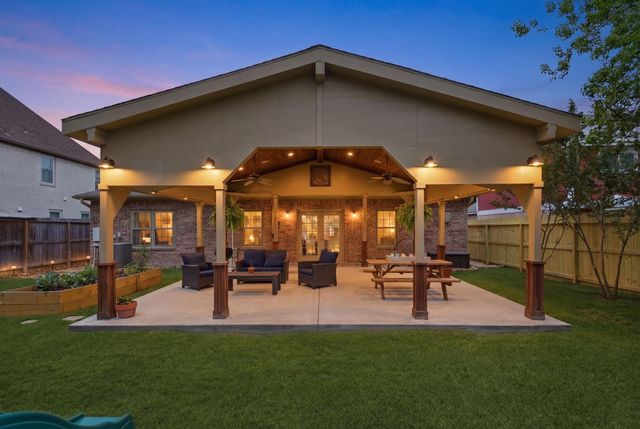 7622 Cypress Dr, Humble, TX 77396