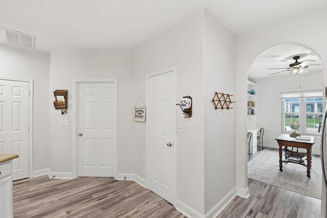 7622 Cypress Dr, Humble, TX 77396