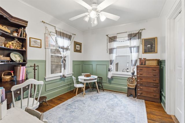 1915 C Avenue, Cedar Rapids, IA 52402