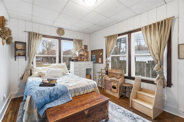 1915 C Avenue, Cedar Rapids, IA 52402