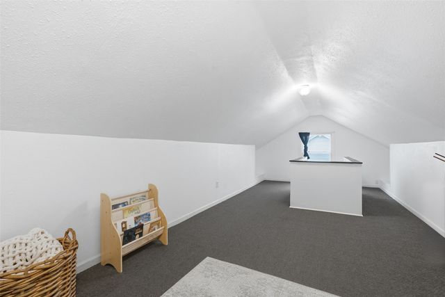 1915 C Avenue, Cedar Rapids, IA 52402