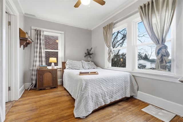 1915 C Avenue, Cedar Rapids, IA 52402