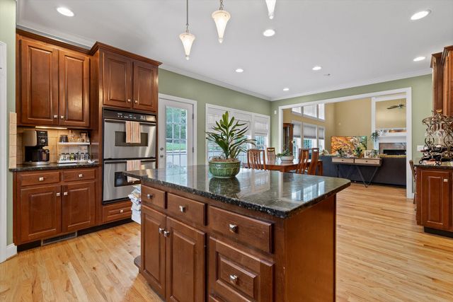 174 Lonesome Dove Lane, Ringgold, GA 30736