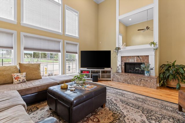 174 Lonesome Dove Lane, Ringgold, GA 30736