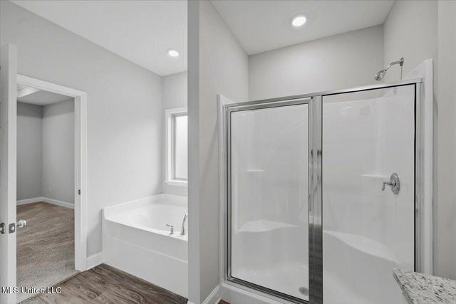 211 Serenity Lake Drive, Pearl, MS 39208