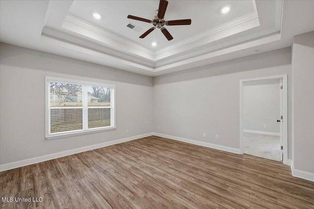 211 Serenity Lake Drive, Pearl, MS 39208