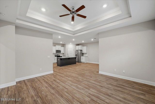 211 Serenity Lake Drive, Pearl, MS 39208