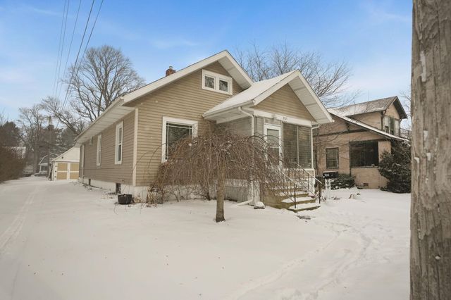 703 Niles Street, La Porte, IN 46350