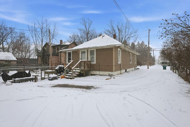 703 Niles Street, La Porte, IN 46350