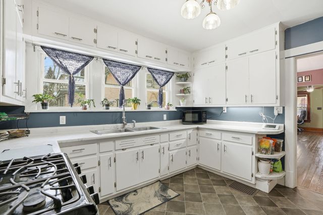 703 Niles Street, La Porte, IN 46350