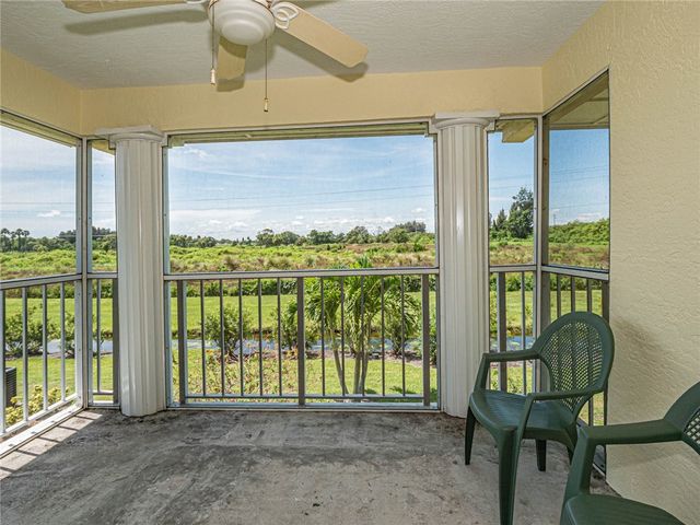 385 Grove Isle Circle 385, Vero Beach, FL 32962