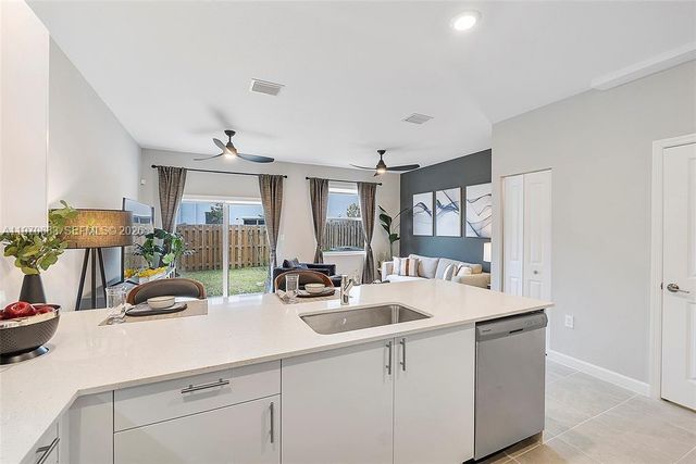 16224 SW 291st St, Homestead, FL 33033