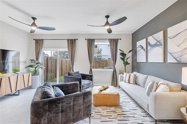 16224 SW 291st St, Homestead, FL 33033