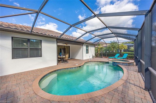 3827 Treasure Cove CIR, Naples, FL 34114