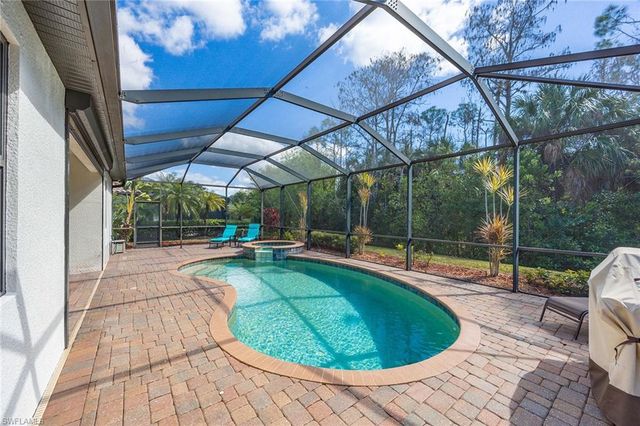 3827 Treasure Cove CIR, Naples, FL 34114