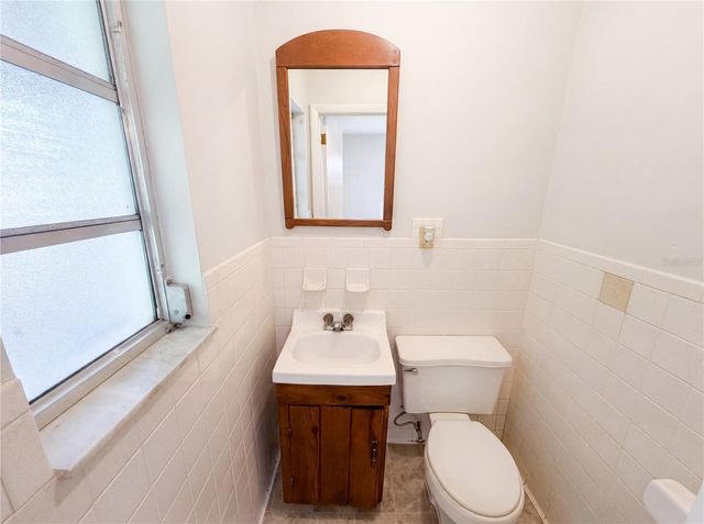 1431 COBURN DRIVE, Tarpon Springs, FL 34689